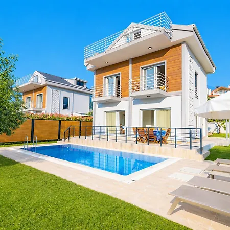וילה Riva